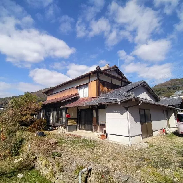 Kishima-gun, Kohoku Town, Oaza Yamaguchi Monzen (Kohoku Station) 2-story 7LDK