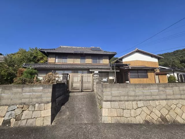Kasaoka City Oshima Naka 2-story 9SLDK