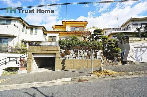 Used single-family home in Wakakusa-cho 3-chome, Suma-ku, Kobe City