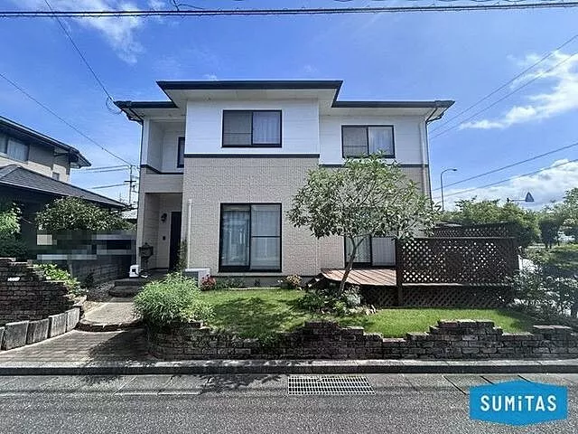 Used single-family home Used house
