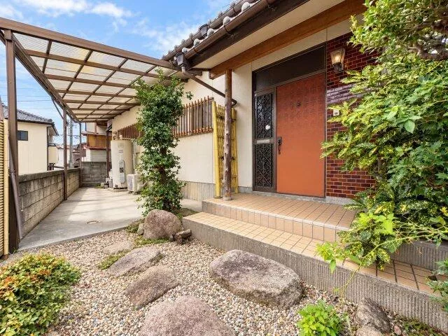 Hiroshima City, Asa North Ward, Ogawara Town (Kamifukawa Station), 2-story, 5DK