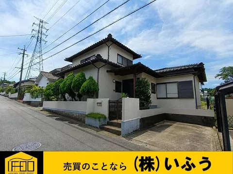Oita City Midorigaoka 5-chome (Mukonohara Station) 2-story 4LDK