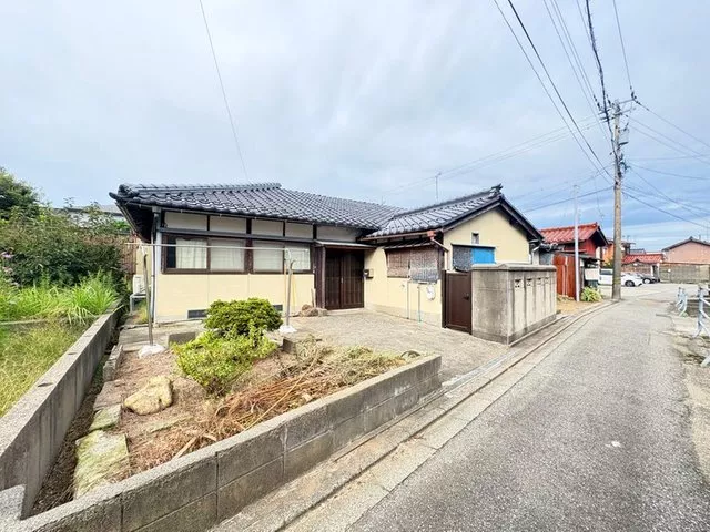 Property for sale under Ashijo Elementary and Ashijo Junior High School