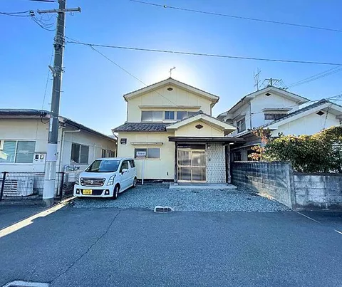 Used single-family home in Fukuyama City, Kusado Town, 3-chome