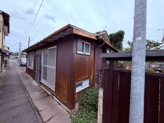 Sano City, Kubo-cho (Sano Station) Single-story building 2DK