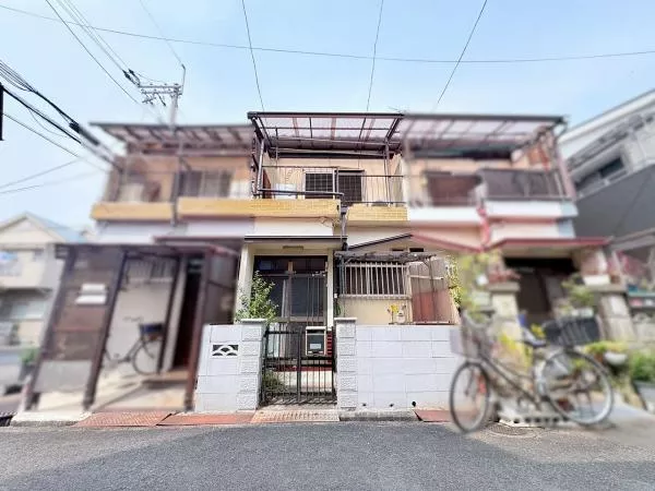 Neyagawa City, Higashikanda-cho (Kayashima Station) 2-story building 3DK