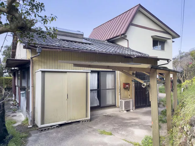 Oita-shi, Oita 2F 5DK

3,500,000 yen
