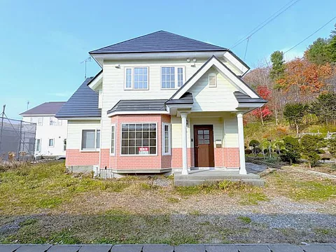 Used single-family home, JR Chitose Line, Uenae Station, 32-minute walk