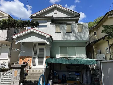 Used single-family home, JR Fukuchiyama Line, Sanda Station, 30 minutes by bus, get off at Kamiaono, 5 minutes on foot