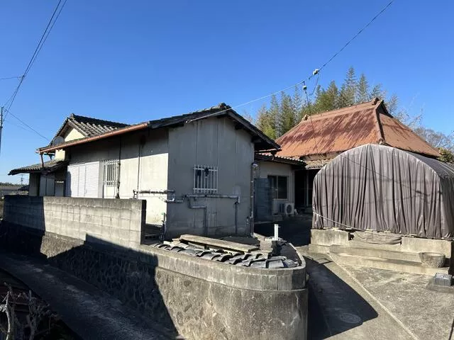 Tsuji, Yamamoto-cho, Mitoyo-city (Motoyama station) Single story house, 9K

1,000,000 yen