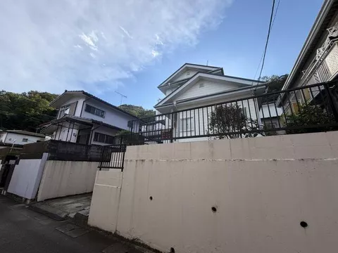 Hadano City, Shibusawa (Shibusawa Station) 2-story building 3LDK
