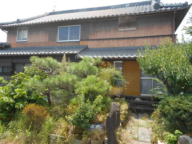 Kishima District, Shiraishi Town, Oaza Ushiya (Hizen-Ryuou Station) 2-story building 6LDK