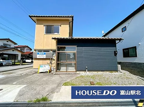 Used single-family home Toyama City Hongōmachi Used house