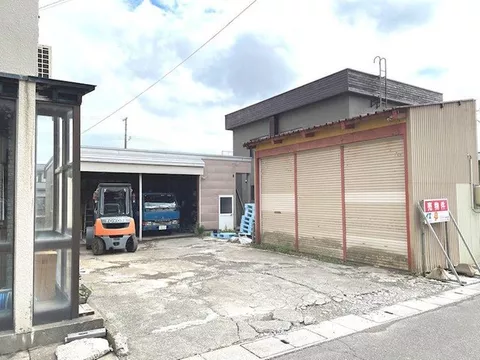 [Hashimoto Home] Used workshop in Sannaisawa