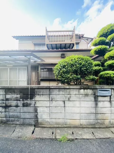 Kitakyushu City, Wakamatsu Ward, Fukamachi 1-chome (Wakamatsu Station) 2-story 6DK