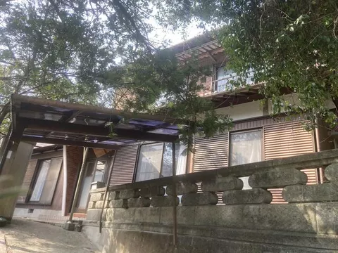 2F 6LDK, Amakami-cho, Minami-Awaji-shi, Kanagawa

2.5 million yen