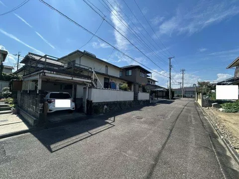 Tsu City, Osato Mutsugai Town (Isshinden Station), 2-story, 5DK
