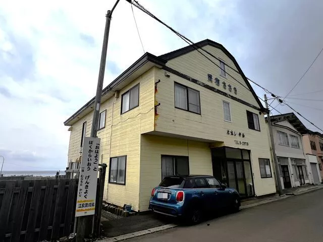Matsumae-gun Matsumae-cho, Eira (Kikonai Station) 2-story building 11DK