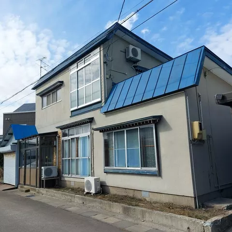 2-chome, Myoumi-shi, Aomori-shi (Tsutsui station) 2F 4LDK

3.8 million yen