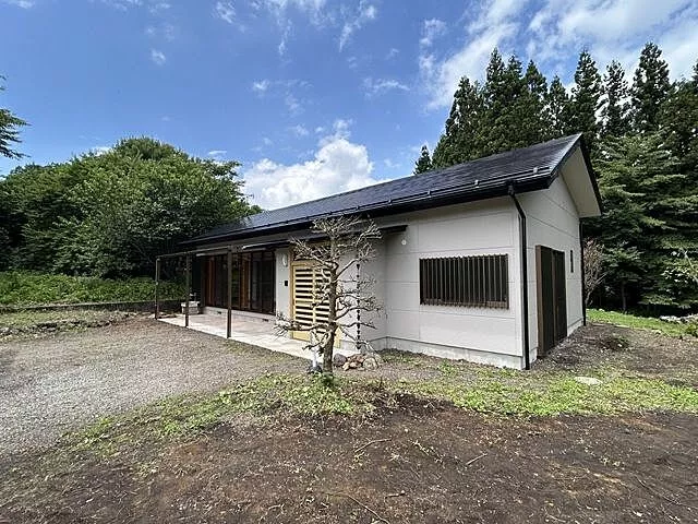 Used single-family home in Nakanojo Town, Agatsuma District, Iwamoto