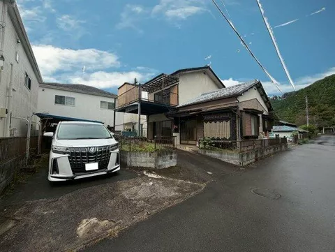 Hachioji City, Shimoonkatacho (Takaosanguchi Station) 2-story 5DK