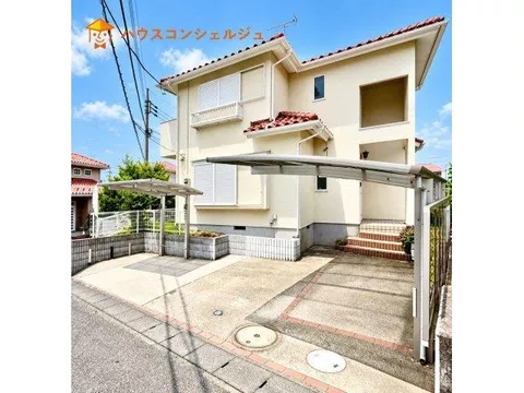 ☆Renovated☆ Parking: 2 cars in parallel available☆ Ample storage with good sunlight and ventilation☆