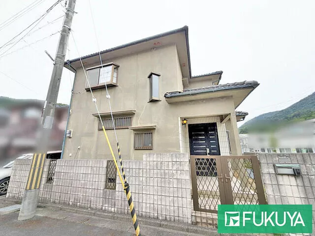 Kameoka City, Hatano-cho, Hirono Shirasuna (Chiyokawa Station) 2-story building 4LDK