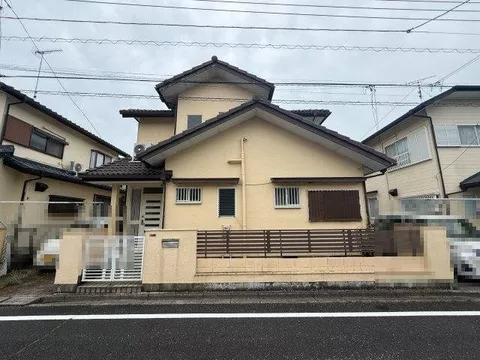 ◆Closet ◆Japanese-style room ◆Window in the bathroom ◆Flooring ◆Carpeted