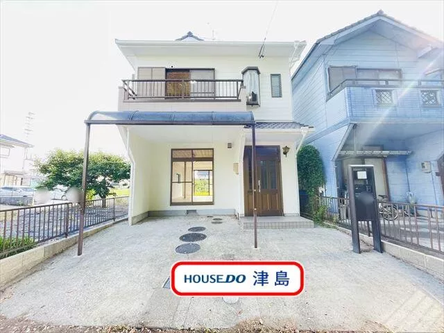 Tsushima City, Kamimori-cho Aza Nakamachi (Aozuka Station) 2-story 3LDK