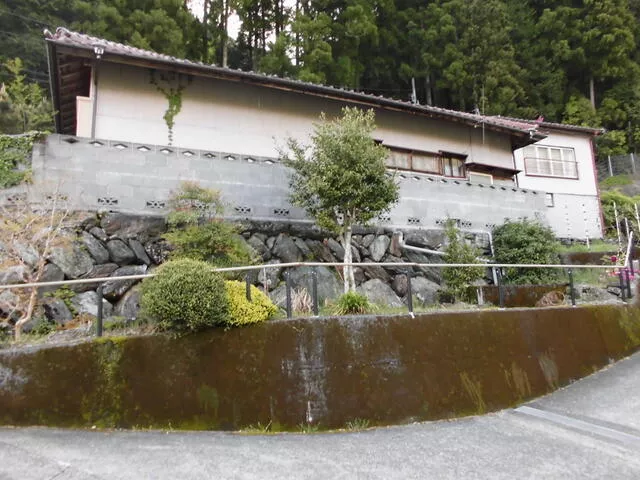 Hamamatsu City, Tenryū Ward, Ryūzan Town, Sejiri (Tenryū-Futamata Station) 2-story 4DK