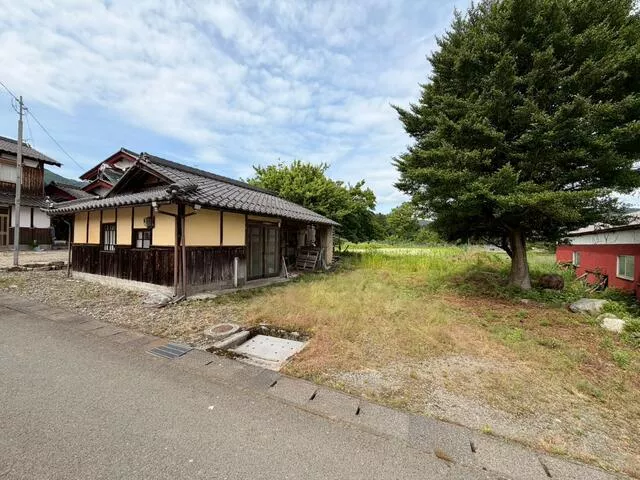 Takashima City, Makino Town Tsuji 2-story building 3K