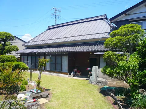 Nakanojo, Sakaki Town, Hanishina District (Tekuno Sakaki Station) 1-story 5LDK