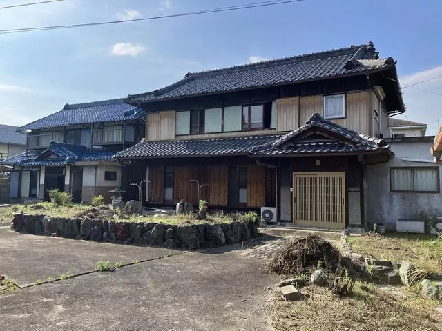 ■ Two wooden houses of about 50 tsubo on a 278 tsubo lot! 7 minutes on foot from "Harima" station / Current condition delivery