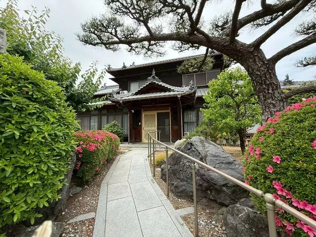 Imabari City, Onishi Town, Yamanouchi (Onishi Station) 2-story 6LDK