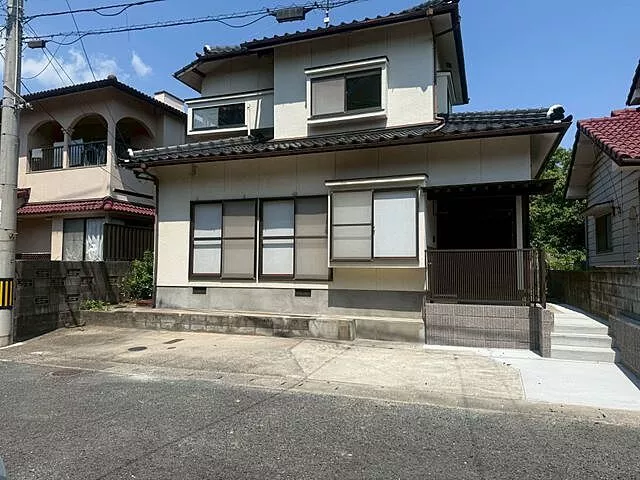 Used single-family home in Higashimachi, Hikonshima, Shimonoseki City