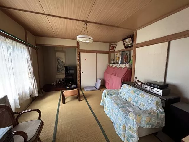 Yubari City Suehiro 2-chome Single-story building 3LDK