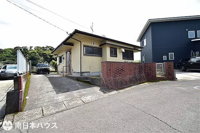 Used single-family home Higashisakamoto 1-chome Used house
