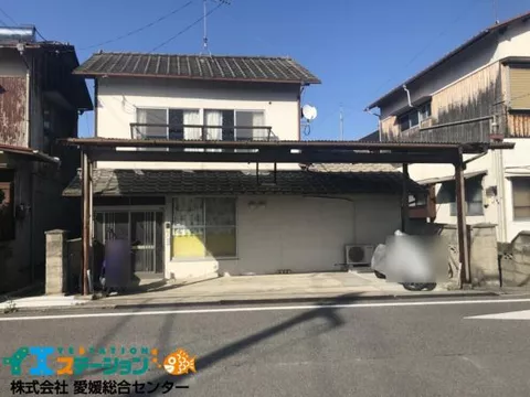Machiya, Imabari-city (Iyosakurai Sta.) 2F 6LDK

5.5 million yen