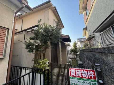 Matsumidai, Ikoma-shi, Ikoma (Shiraniwadai Sta.) 2F 3DK

3,500,000 yen