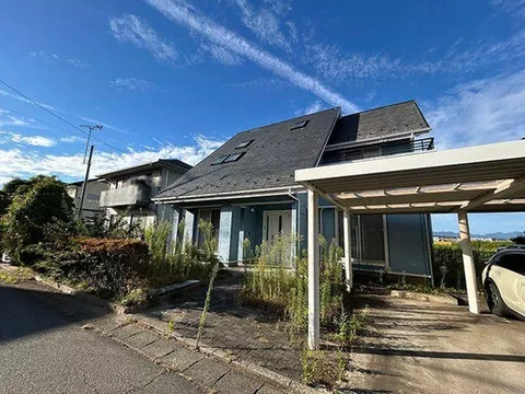 [Open House Held] A used house that can be lived in for a monthly payment in the 30,000 yen range has appeared. Parking space is