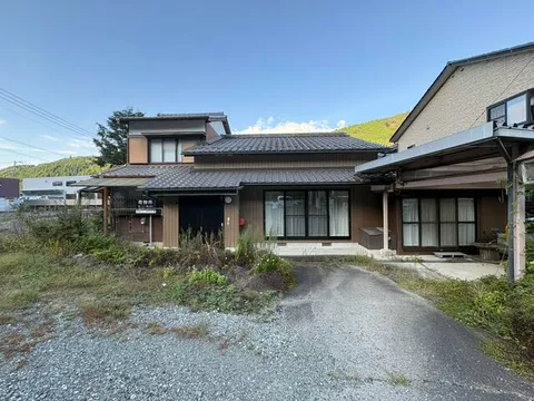 Kamo District Shirakawa Town Mikawa 2-story 7DK