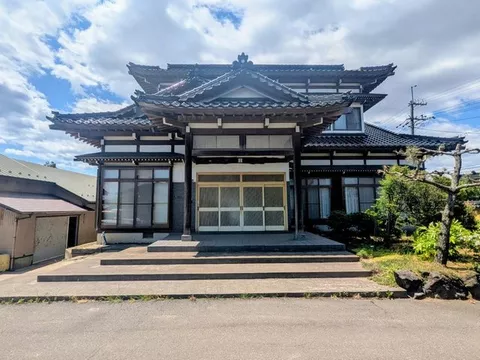 Yotsugoya Aza Ueno (Yotsugoya Station) 11 million yen