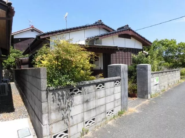 Ube City, Nonaka 2-chome (Kusaie Station) Single-story building 3DK