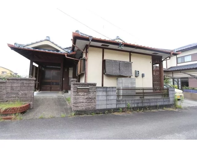 Yoe, Chiyoda Town, Kanzaki City, 8 million yen