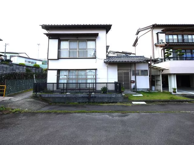 2-story building, 5DK in Yahara, Yui-cho, Shimizu-ku, Shizuoka City (Yui Station)