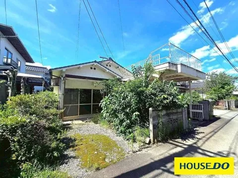 [Takase, Hita City] 5K single-story house in Zenbuchi Town! Parking space for 2 cars! Roof balcony available