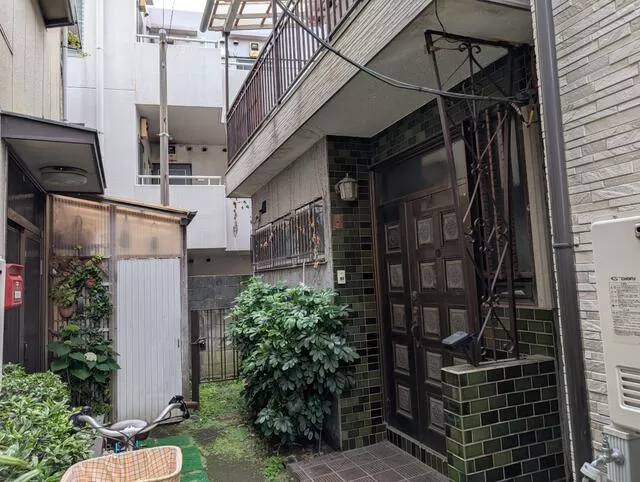 27 minutes on foot from Echizen Railway Mikuni Line "Nikka Chemical Mae"