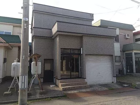 Used single-family home, 3 minutes on foot from Minami Asahi Town bus stop