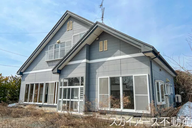 Tago-machi, Minohe-gun, Aichi Aza Nonoue Taira (Minohe Sta.) 2F 8LDK

8.8 million yen
