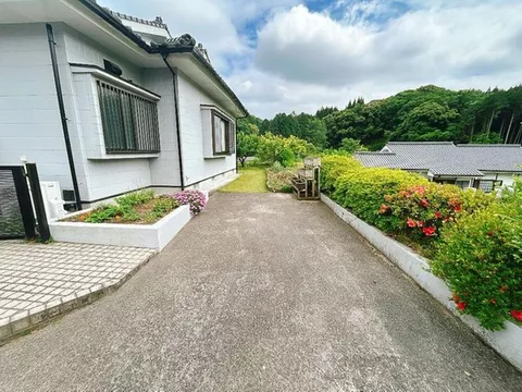 [Open House Held] [Current Sale until 8/9] [New Earthquake Resistance Standards] Property for sale by owner, viewings available at any time - Image 2